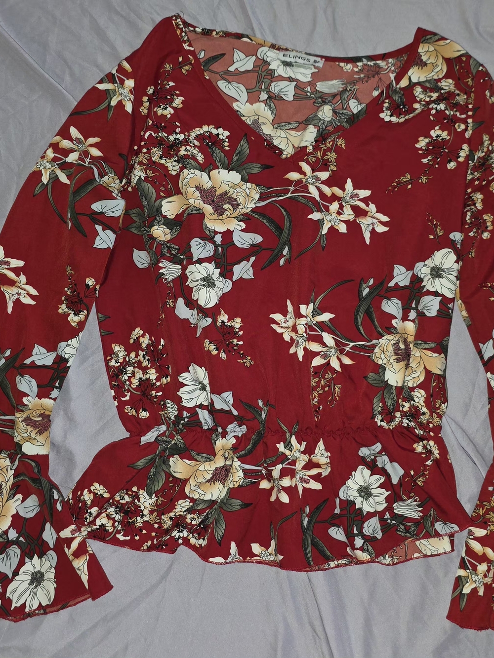 V-Neck Floral Long Sleeve Top - Red